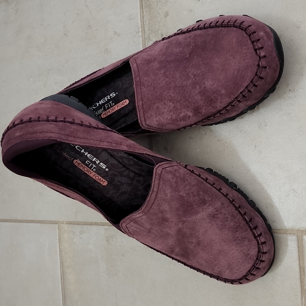 Skechers tennies
